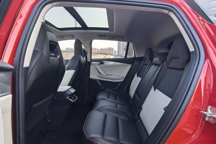 Used Lynk & Co 06 2020 1.5T Type Plus