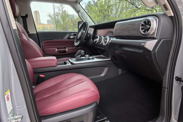 Used Tank 300 2024 2.0T Conqueror
