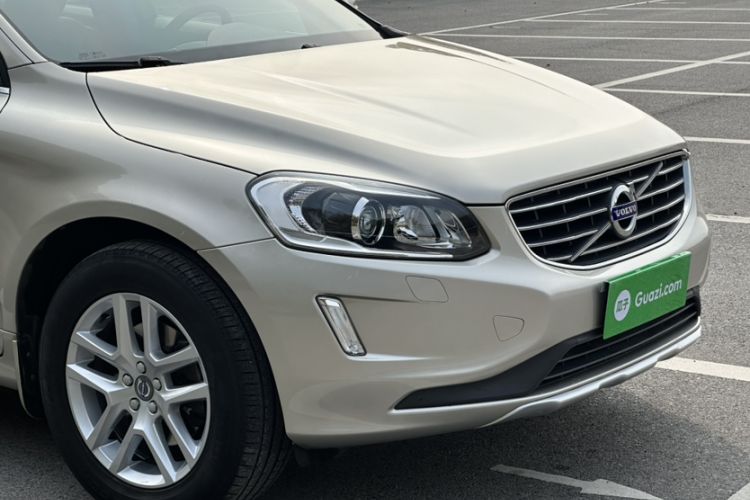 Used Volvo XC60 2017 T5 Smart Upgrade Edition