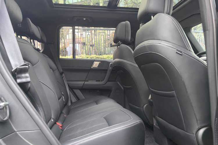 Used iCAR 03T 2024 520km Two-Wheel Drive Long-Range Version Interior 4