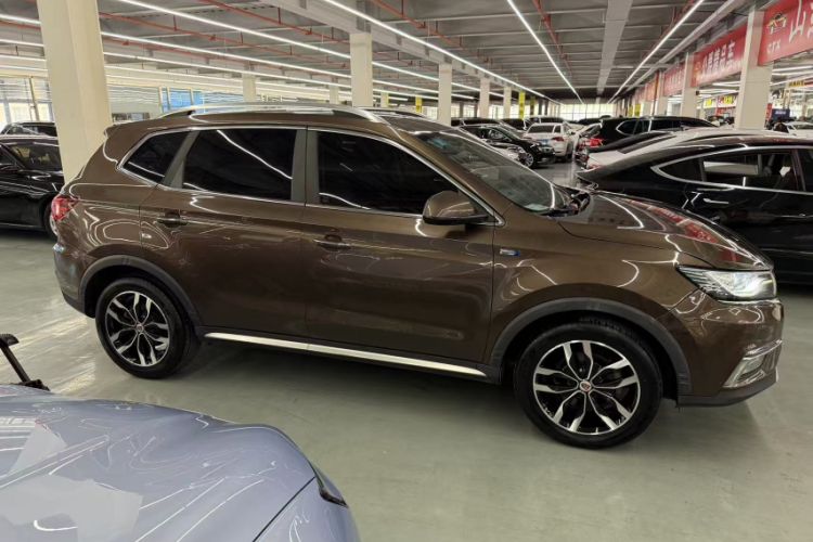 Used Roewe RX5 2016 30T Two-Wheel Drive Automatic Internet Smart Edition