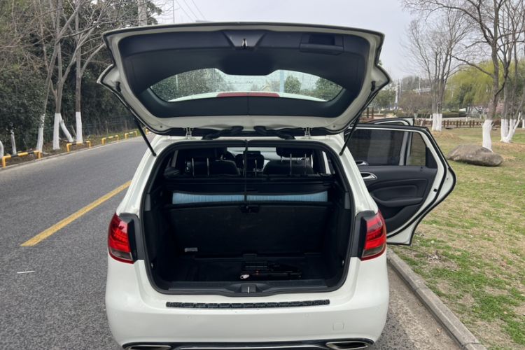 Used Mercedes-Benz B-Class 2017 B 200 Sport Edition