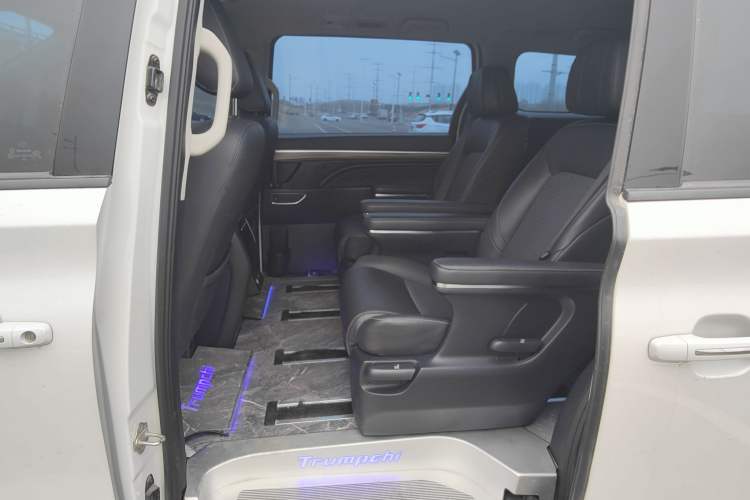 Used GAC Trumpchi M8 2023 Lingxiu Series 390T Luxury Edition
