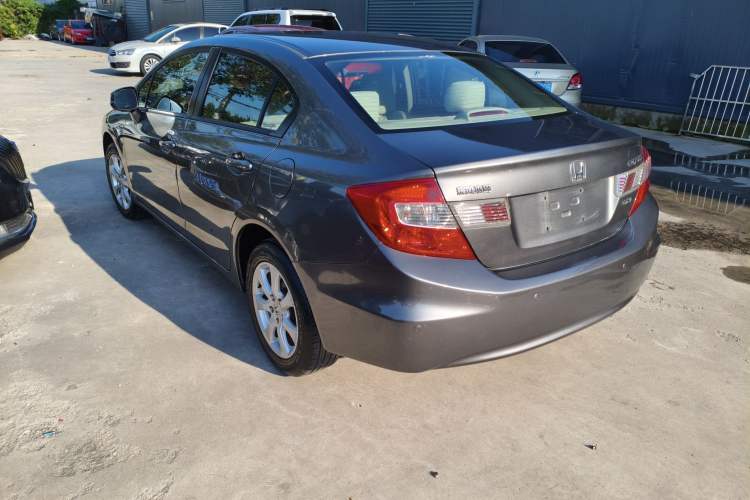 Used Honda Civic 2013 10th Anniversary 1.8L Automatic Comfort Version

