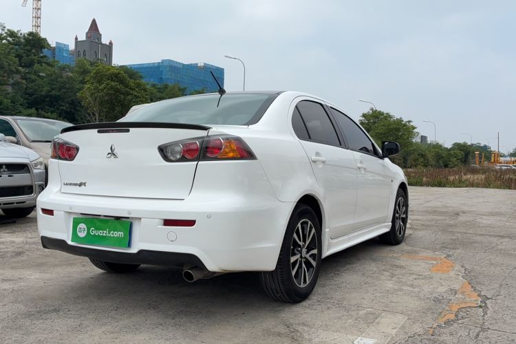 Used Mitsubishi Lancer EX 2016 1.8L CVT Black-and-White Retro Edition Rear Right 45 Deg
