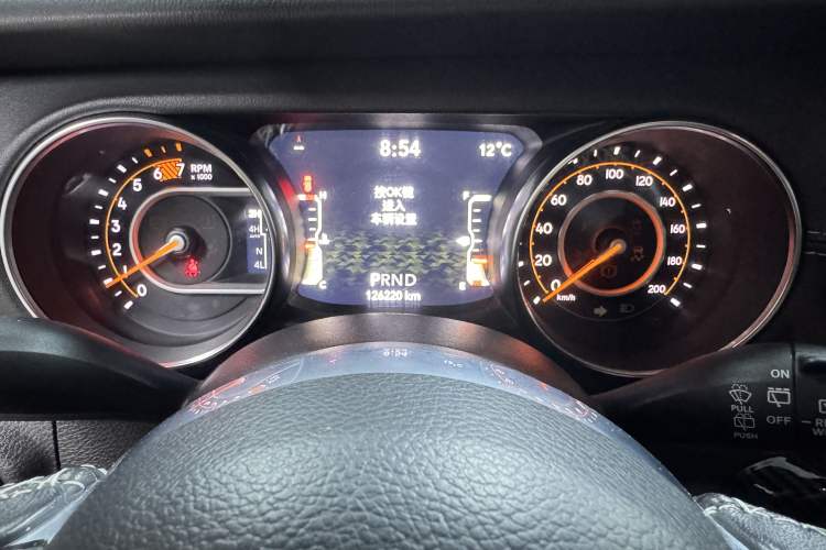 Used Jeep Wrangler 2019 2.0T Sahara 4-Door Version China V Standard