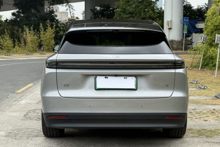 Used Li Auto Li Auto i6 2025 Model Two-Wheel-Drive Standard Type