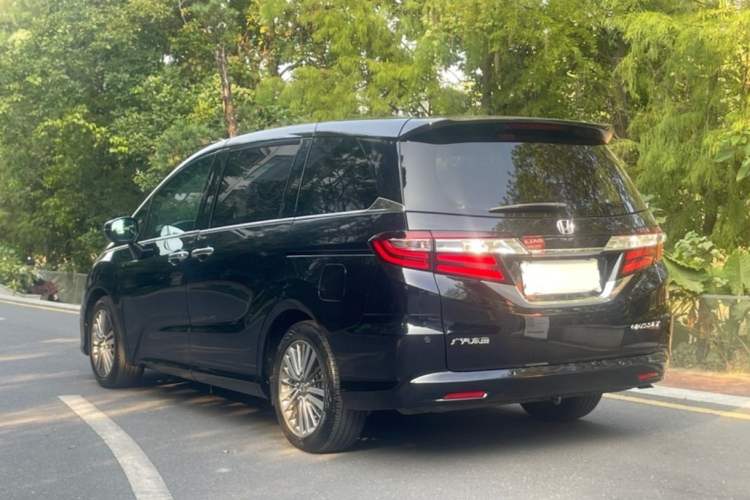 Used Honda Odyssey 2018 2.4L Supreme Edition
