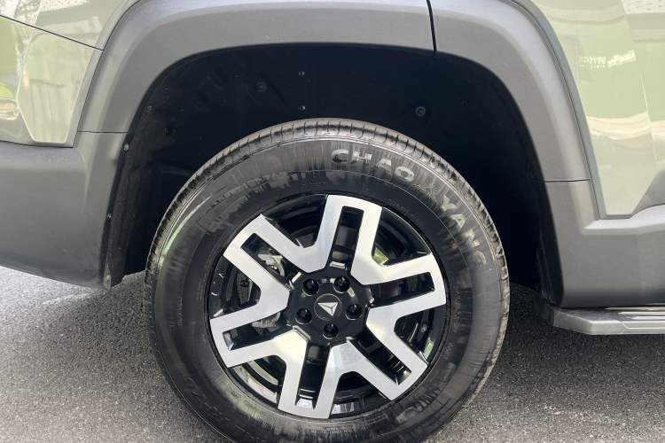 Used Deepal G318 2024 Two-Wheel Drive Air Suspension Version Exterior 11