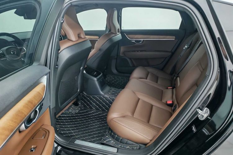 Used Volvo S90 New Energy 2024 Plug-in Hybrid Four-Wheel Drive Long-Range Zhiyi Luxury Edition Interior 2