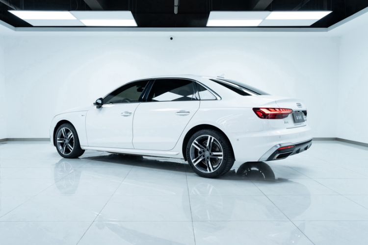 Used Audi A4L 2020 40 TFSI Luxury Dynamic Model