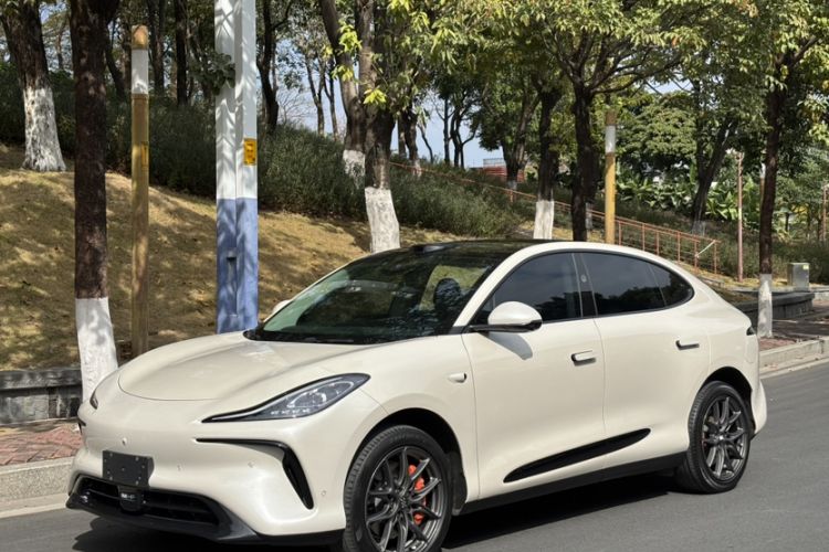 Used IM LS6 2023 Max Standard Edition