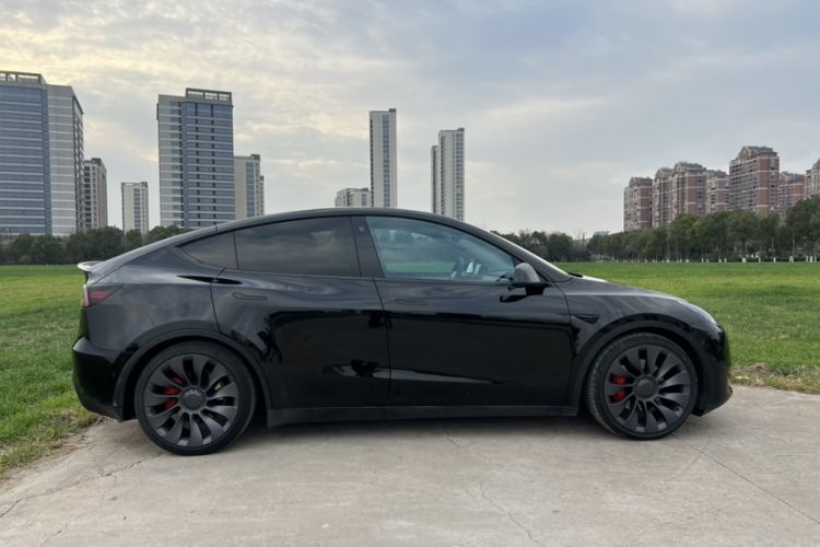 Used Tesla Model Y 2021 Performance High-Performance All-Wheel-Drive Version