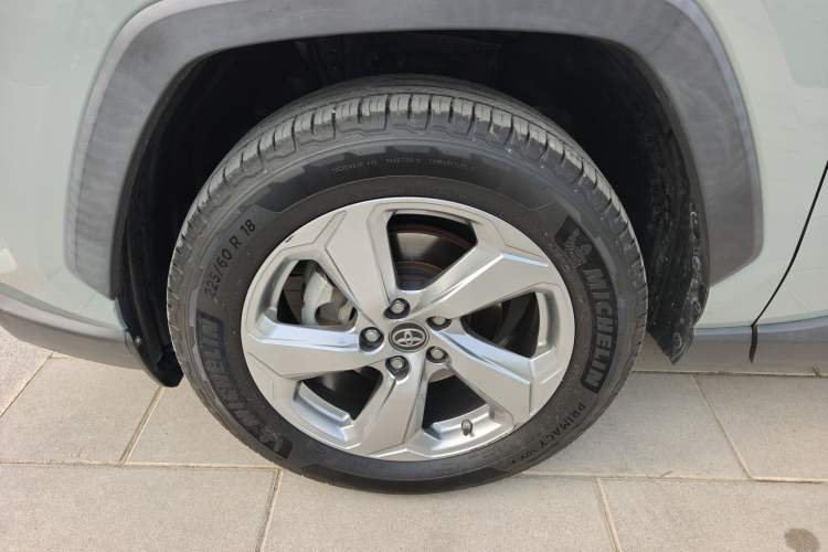 Used Toyota RAV4 2020 2.0L CVT 4x4 Trend Edition Exterior 7