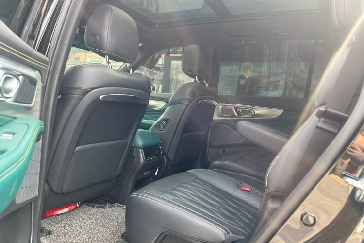 Used GAC Trumpchi GS8 2022 Flagship Series 2.0 TGDI Two-Wheel-Drive Prestige Edition (6-seater)