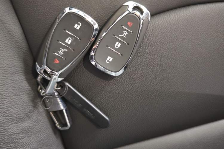 Used Chevrolet Equinox 2019 535T Automatic YuJie Edition China VI Exterior 7