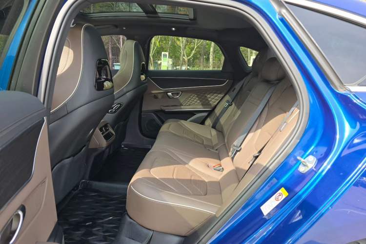 Used BYD Han 2022 DM-i 121KM Luxury Model
