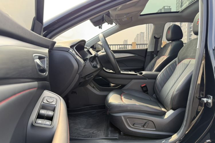 Used Rising ER6 2021 New Dynamic Edition 520km Smart Leading Version
