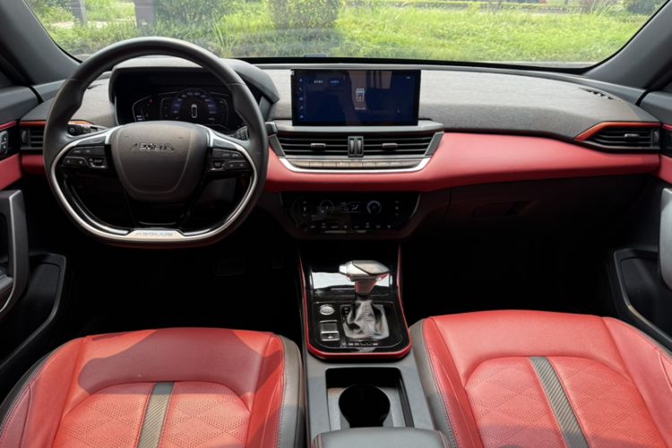 Used Dongfeng Aeolus Yixuan 2021 230T Automatic Zuiying Knight Edition Interior 1