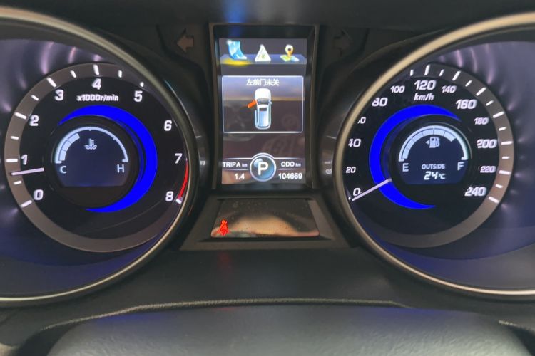 Used CHANGAN CS75 2016 1.8T Automatic Elite Model China IV Standard
