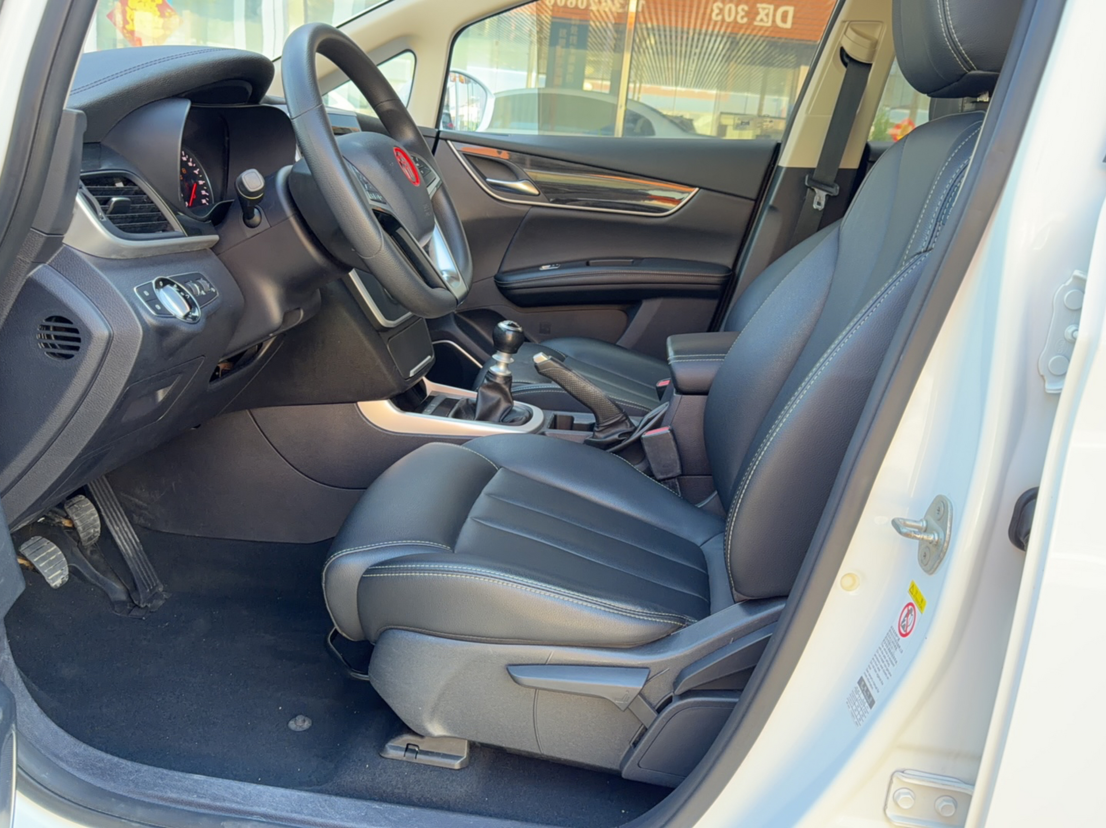 Avant de la voiture