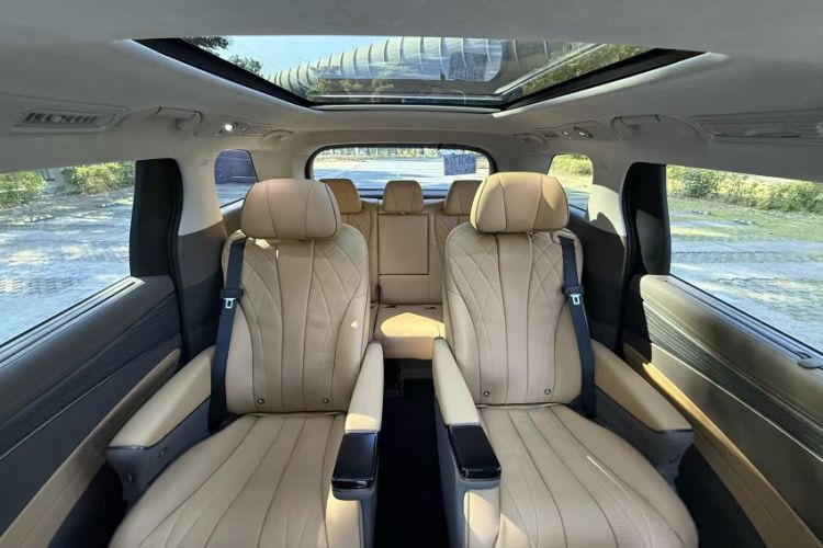 Used Denza D9 2022 DM-i 970 Four-Wheel Drive Flagship Model