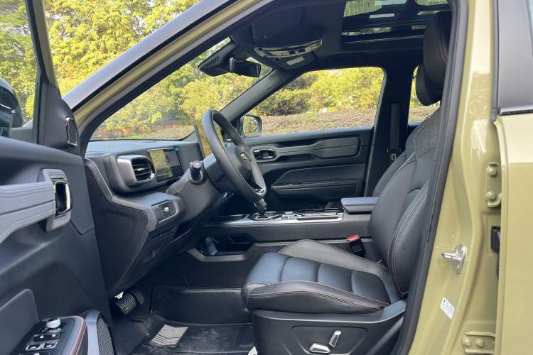 Used Geely Auto Cowboy 2025 1.5TD Fun-Offroad Version