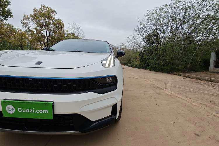 Used Lynk & Co 05 2020 2.0TD Two-Wheel Drive Shine Halo Left Front Headlight