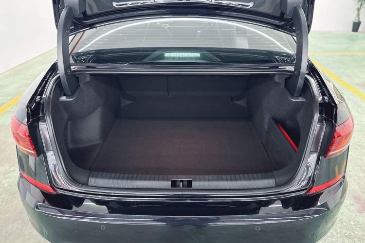 Used Volkswagen Passat 2022 330TSI Starry Elite Edition
