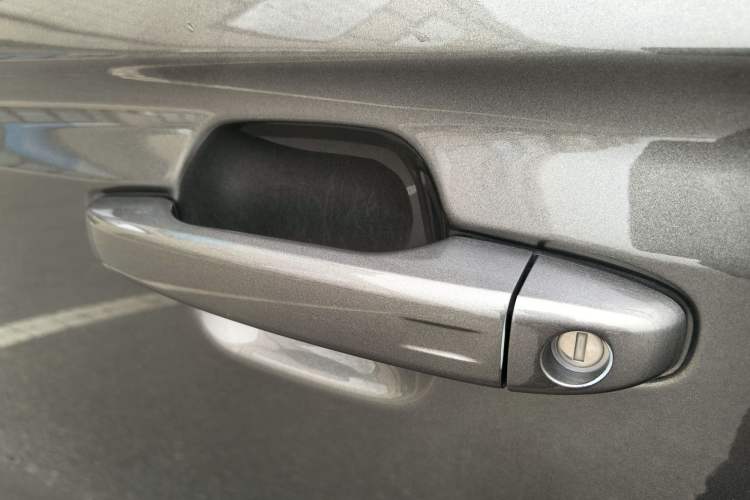 Used Geely Auto Emgrand X7 Sport 2020 1.8TD DCT Two-Wheel Drive Smart Connect 4G-Enabled Version Exterior 6