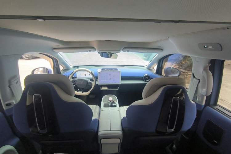 Used ARCFOX Kaola 2023 Family Edition Pro