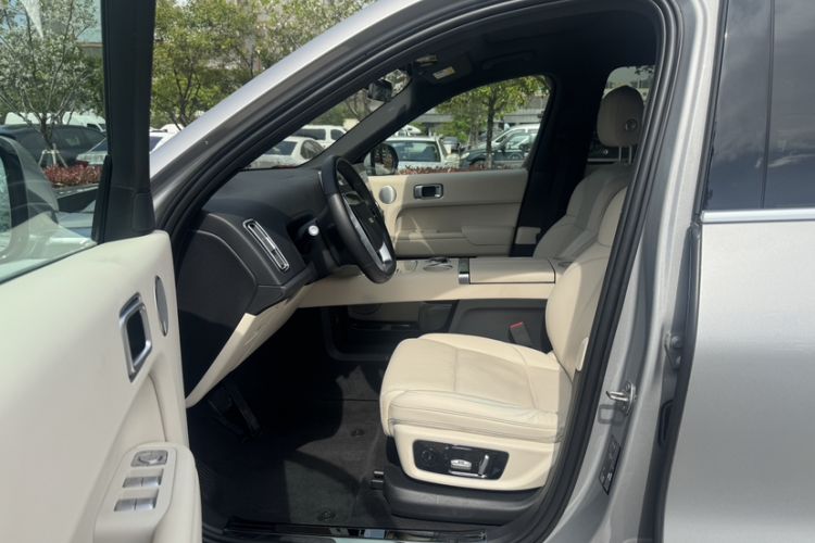 Used Li Auto L8 2023 Pro Model Left Front Seat