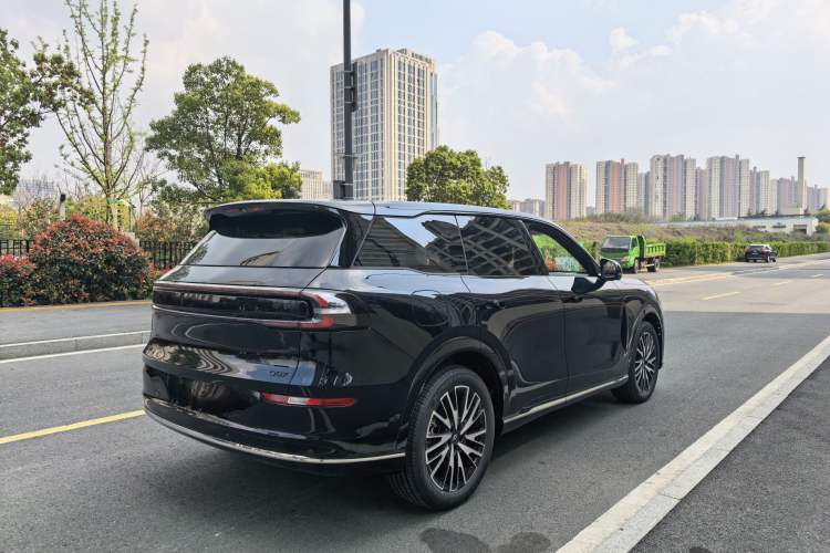 Used CHANGAN NEVO Q07 2025 215 Prestige Edition Exterior 6