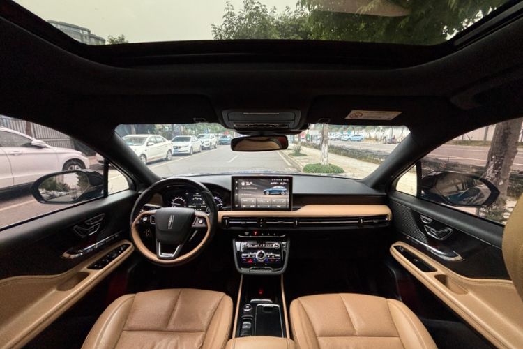 Used Lincoln Corsair 2021 2.0T Two-Wheel-Drive Luxury Edition