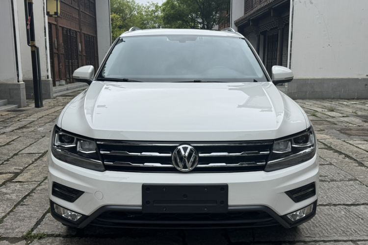 Used Volkswagen Tiguan L 2019 Updated Version 330TSI Automatic Two-Wheel Drive Panoramic Comfort Edition China VI Standard Exterior 6