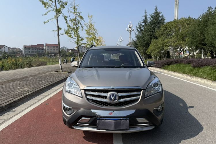 Used Changan CS35 2015 1.6L Automatic Luxury Model China IV Standard
