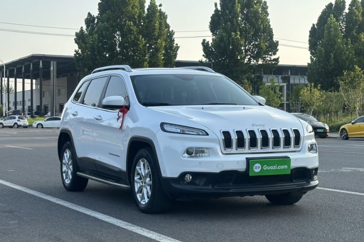 Used Jeep Cherokee 2017 2.4L Leading Smart Edition