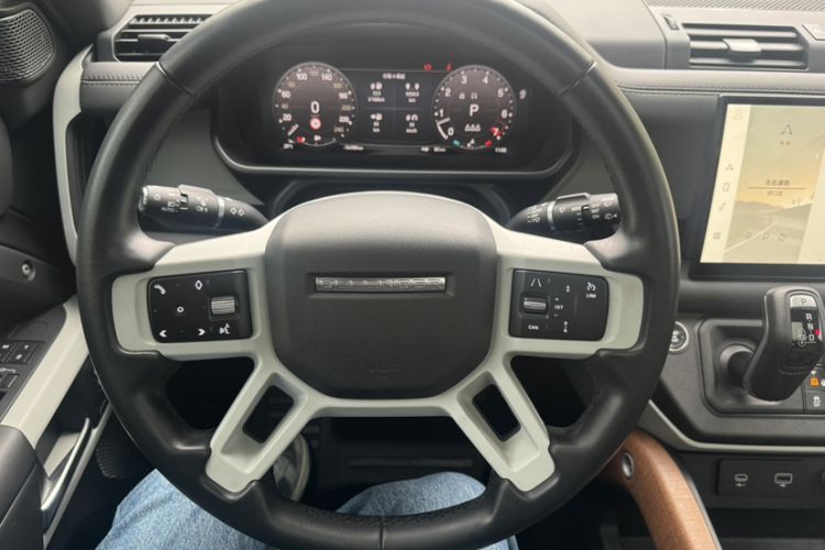 Used Land Rover Defender 2023 110 3.0T P400 X-DYNAMIC HSE Steering Wheel