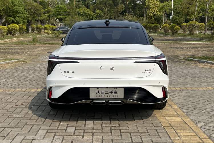 Used Hongqi H6 2024 2.0T ZhiShang Version