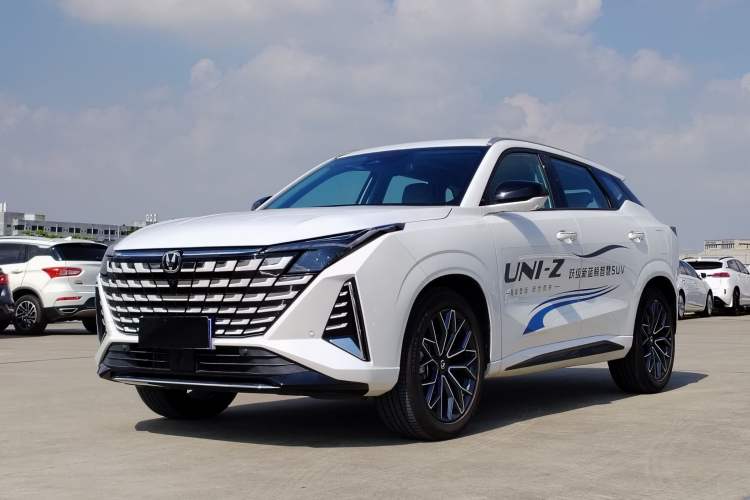 Used Changan UNI-Z 2025 1.5T Premium Edition