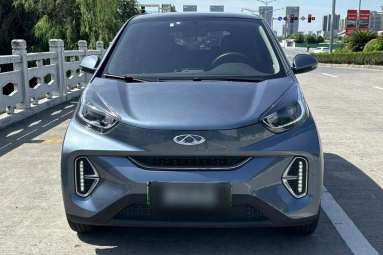 Used Chery New Energy Little Ant 2022 Restyled Version Sweet Pink Edition Half-Sugar Version 30.6 kWh 30 kW 301 km
