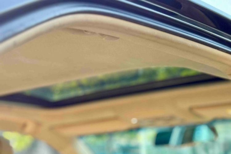 Used Toyota Camry 2012 Luxurious Edition 2.5HG Zunrui