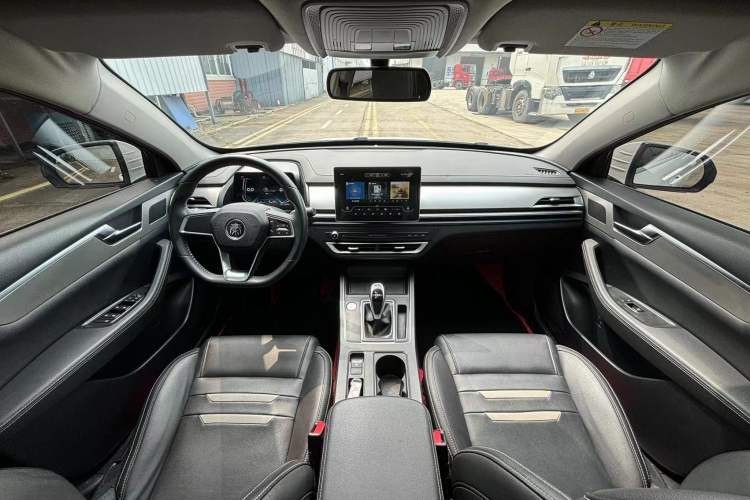 Used BYD Qin Pro 2019 Super Edition 1.5TI Automatic Smart Connect FENGSHANG Model China VI Standard
