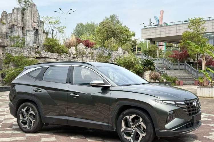 Used Hyundai Tucson 2022 Tucson L 1.5T DCT LUX Prestige Edition N Line Exterior 6