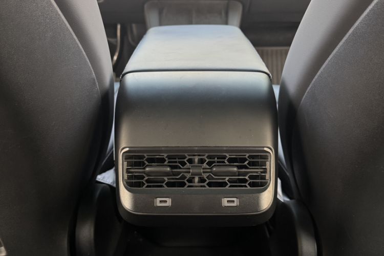 Used Tesla Model Y 2023 Rear-Wheel-Drive Version