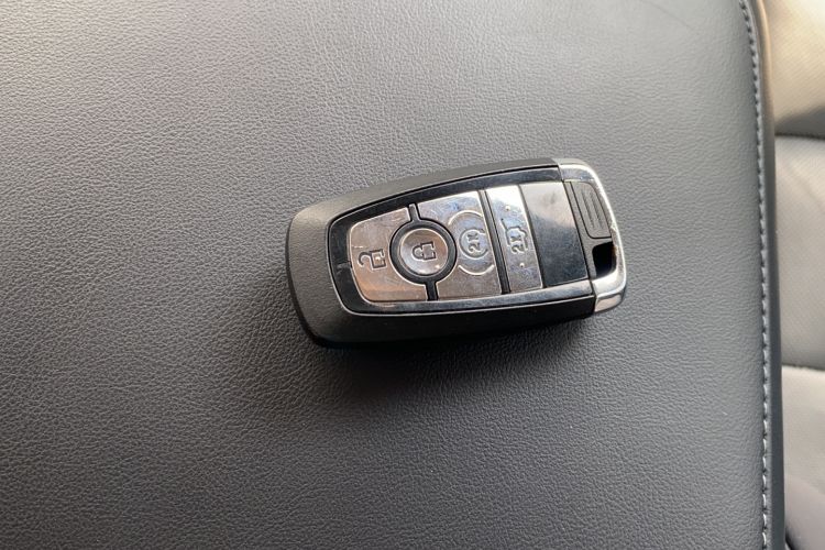 Used Lincoln Aviator 2022 3.0T V6 Four-Wheel Drive Centennial Limited Edition
