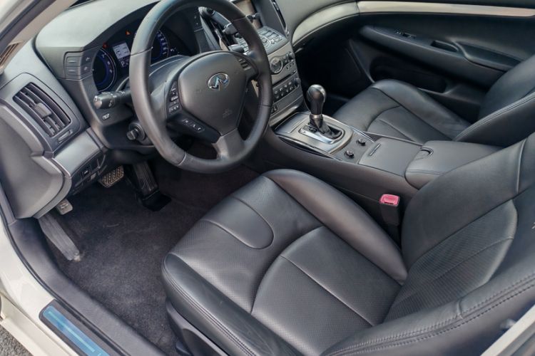 Used Infiniti G Series 2013 G25 Sedan Luxury Sport Edition
