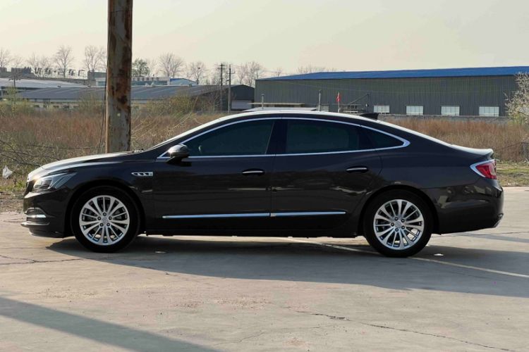 Used Buick LaCrosse 2016 28T Luxury Version Exterior 5