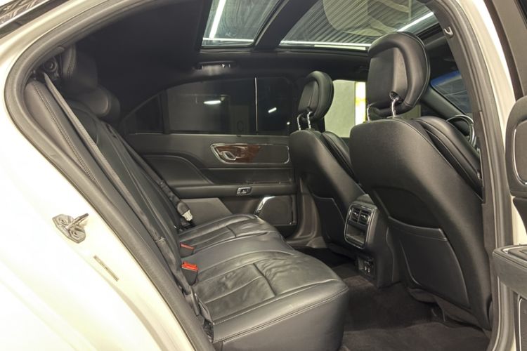 Used Lincoln Continental 2017 2.0T Two-Wheel-Drive Luxury Edition