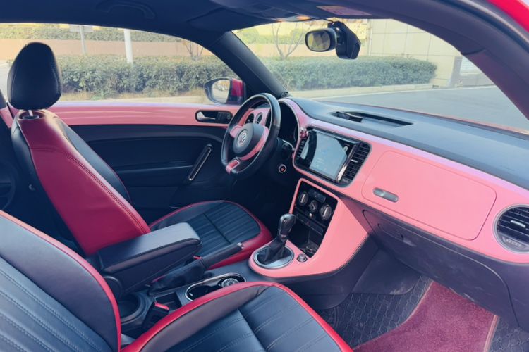 Used Volkswagen Beetle 2018 180TSI Yile Model
